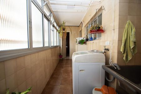 Apartamento à venda com 142m², 3 quartos e 1 vaga Apartamento à venda com 142m², 3 quartos e 1 vagalavanderia