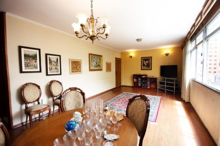 Sala de apartamento à venda com 3 quartos, 155m² em Paraíso, São Paulo