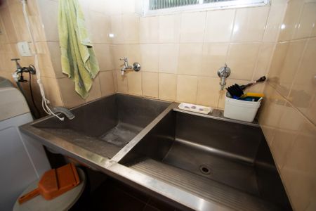 Apartamento à venda com 142m², 3 quartos e 1 vaga Apartamento à venda com 142m², 3 quartos e 1 vagalavanderia