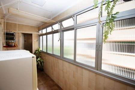 Apartamento à venda com 142m², 3 quartos e 1 vaga Apartamento à venda com 142m², 3 quartos e 1 vagalavanderia