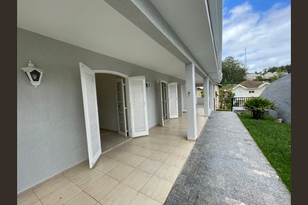 Casa de condomínio para alugar com 600m², 3 quartos e 4 vagasQuintal