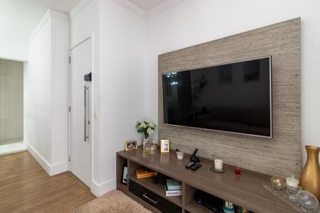 Sala de Estar de apartamento à venda com 2 quartos, 60m² em Jardim Pereira Leite, São Paulo