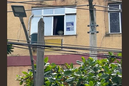 Apartamento à venda com 90m², 3 quartos e 1 vagaFachada + plaquinha