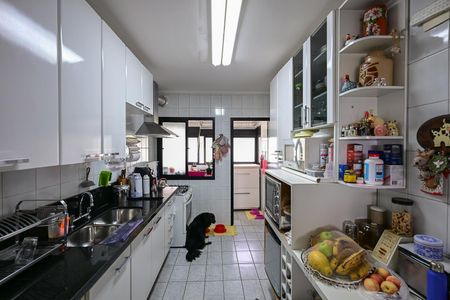 Apartamento à venda com 140m², 4 quartos e 3 vagasCozinha