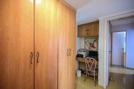 Apartamento à venda com 140m², 4 quartos e 3 vagasCorredor