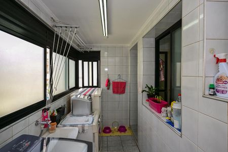 Apartamento à venda com 140m², 4 quartos e 3 vagasÁrea de Serviço