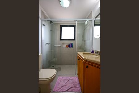 Apartamento à venda com 140m², 4 quartos e 3 vagasBanheiro Suíte 2