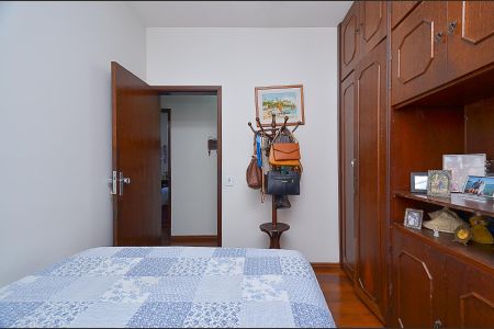 Apartamento à venda com 108m², 3 quartos e 1 vagaQuarto 2