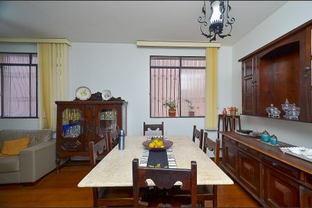 Apartamento à venda com 108m², 3 quartos e 1 vagaSala Ambientes