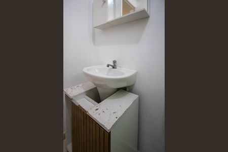 Apartamento para alugar com 110m², 3 quartos e 2 vagasBanheiro 