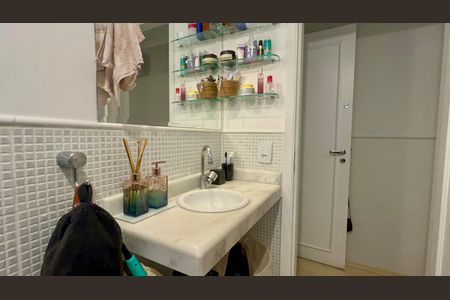 Apartamento à venda com 75m², 3 quartos e 1 vagaBanheiro da Suíte