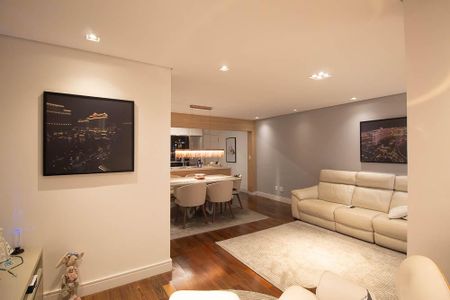 Apartamento à venda com 82m², 1 quarto e 2 vagas Apartamento à venda com 82m², 1 quarto e 2 vagasSala