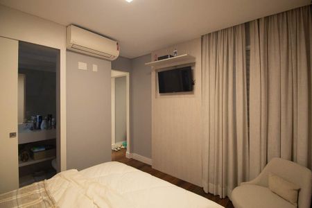 Apartamento à venda com 82m², 1 quarto e 2 vagas Apartamento à venda com 82m², 1 quarto e 2 vagasSuíte