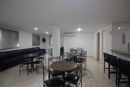 Apartamento à venda com 82m², 1 quarto e 2 vagas Apartamento à venda com 82m², 1 quarto e 2 vagasÁrea comum - Salão de festas