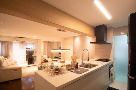 Apartamento à venda com 82m², 1 quarto e 2 vagas Apartamento à venda com 82m², 1 quarto e 2 vagasCozinha - Armários / Área de Serviço