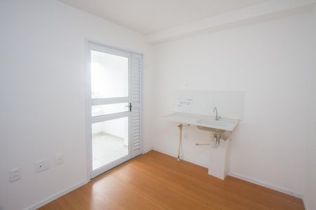 Apartamento para alugar com 2 quartos, 35m² em Vila das Belezas, São Paulo