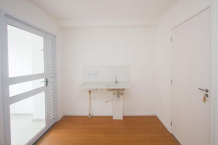Apartamento para alugar com 2 quartos, 35m² em Vila das Belezas, São Paulo