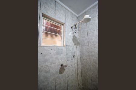 Casa para alugar com 112m², 2 quartos e 2 vagasBanheiro 