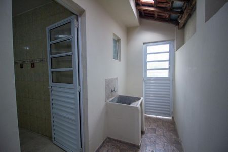 Casa para alugar com 112m², 2 quartos e 2 vagasÁrea de Serviço