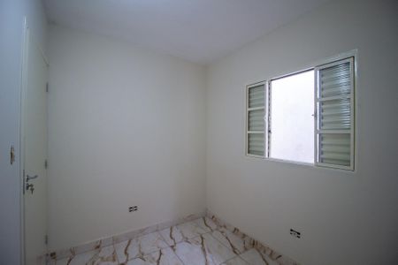 Casa para alugar com 112m², 2 quartos e 2 vagasQuarto 2