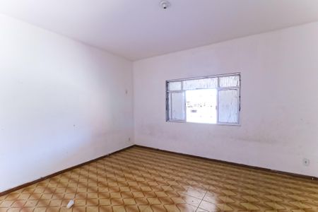 Casa à venda com 600m², 2 quartos e 4 vagasQuarto 