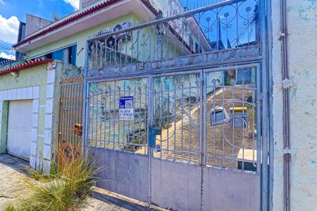 Casa à venda com 600m², 2 quartos e 4 vagasFachada com placa