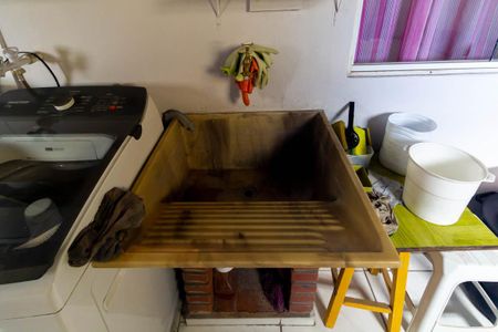 Casa à venda com 105m², 2 quartos e 3 vagas Casa à venda com 105m², 2 quartos e 3 vagasÁrea de Serviço