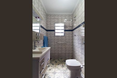 Casa à venda com 105m², 2 quartos e 3 vagas Casa à venda com 105m², 2 quartos e 3 vagasBanheiro