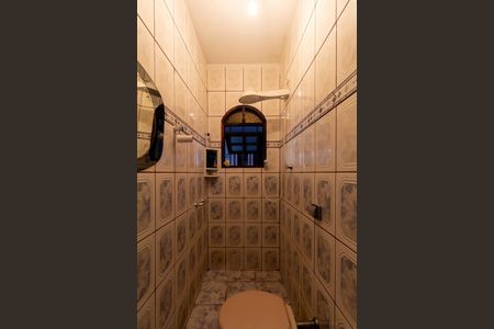 Casa à venda com 105m², 2 quartos e 3 vagas Casa à venda com 105m², 2 quartos e 3 vagasBanheiro da Suíte