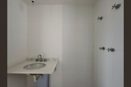 Apartamento à venda com 83m², 3 quartos e 2 vagas Apartamento à venda com 83m², 3 quartos e 2 vagasBanheiro Social