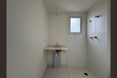 Apartamento à venda com 83m², 3 quartos e 2 vagas Apartamento à venda com 83m², 3 quartos e 2 vagasBanheiro Suíte