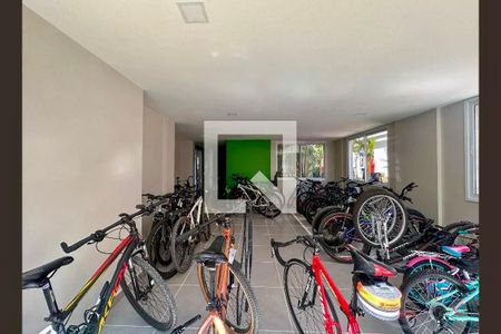 Apartamento à venda com 83m², 3 quartos e 2 vagas Apartamento à venda com 83m², 3 quartos e 2 vagasBicicletário