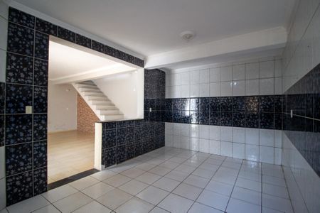 Casa para alugar com 230m², 3 quartos e 3 vagas Casa para alugar com 230m², 3 quartos e 3 vagasCozinha