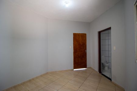 Casa para alugar com 230m², 3 quartos e 3 vagasSuite 3