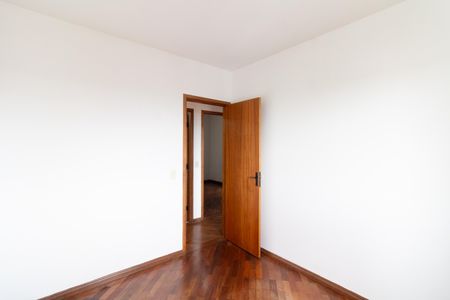 Apartamento à venda com 80m², 3 quartos e 2 vagasQuarto 1