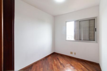 Apartamento à venda com 80m², 3 quartos e 2 vagasQuarto 2