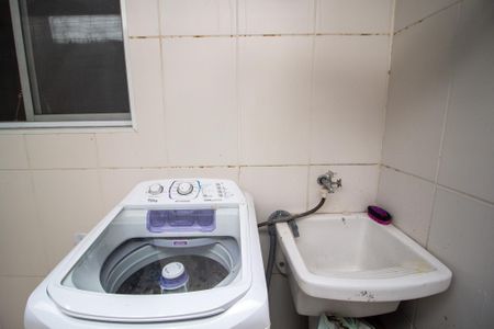 Casa de condomínio para alugar com 75m², 2 quartos e 1 vagaÁrea de Serviço