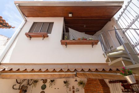 Casa à venda com 192m², 3 quartos e 2 vagasEdícula