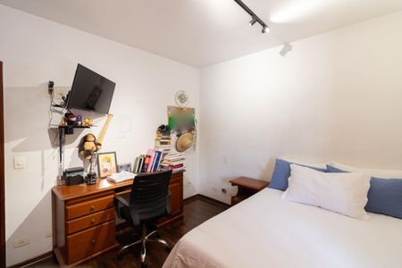 Casa à venda com 192m², 3 quartos e 2 vagasQuarto 2