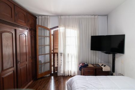 Casa à venda com 192m², 3 quartos e 2 vagasQuarto 3 - Suíte