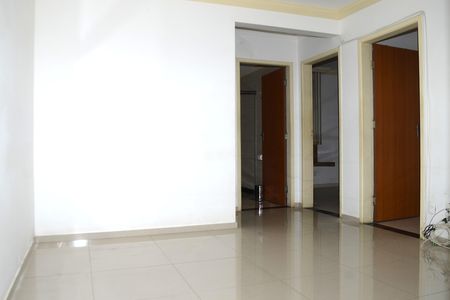 SALA de apartamento para alugar com 2 quartos, 42m² em Jardim Vitoria, Belo Horizonte