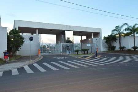 Apartamento para alugar com 57m², 2 quartos e 1 vagaFachada do Prédio