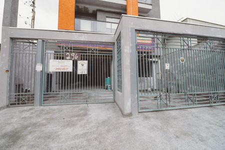 Apartamento à venda com 60m², 3 quartos e 1 vaga Apartamento à venda com 60m², 3 quartos e 1 vagaFachada
