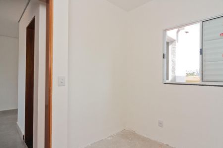 Quarto 2 de apartamento à venda com 2 quartos, 38m² em Vila Isolina Mazzei, São Paulo