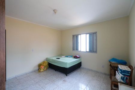 Casa à venda com 180m², 3 quartos e 4 vagas Casa à venda com 180m², 3 quartos e 4 vagasQuarto 1