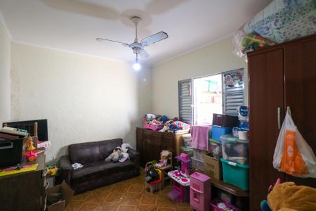 Casa à venda com 180m², 3 quartos e 4 vagas Casa à venda com 180m², 3 quartos e 4 vagasQuarto 3