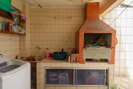 Casa à venda com 180m², 3 quartos e 4 vagas Casa à venda com 180m², 3 quartos e 4 vagasÁrea de Serviço e Churrasqueira