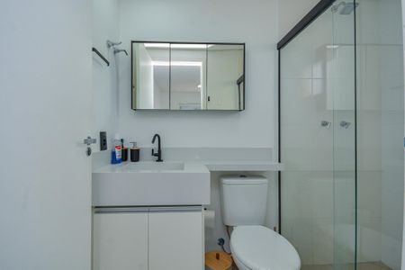 Apartamento à venda com 59m², 2 quartos e 2 vagasBanheiro da Suíte 1