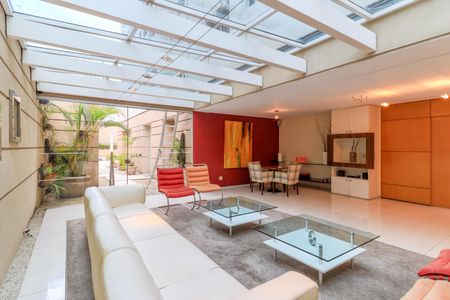 Apartamento para alugar com 55m², 1 quarto e 1 vaga Apartamento para alugar com 55m², 1 quarto e 1 vagaÁrea comum - Salão de festas