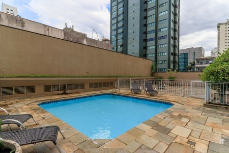 Apartamento para alugar com 55m², 1 quarto e 1 vaga Apartamento para alugar com 55m², 1 quarto e 1 vagaÁrea comum - Piscina